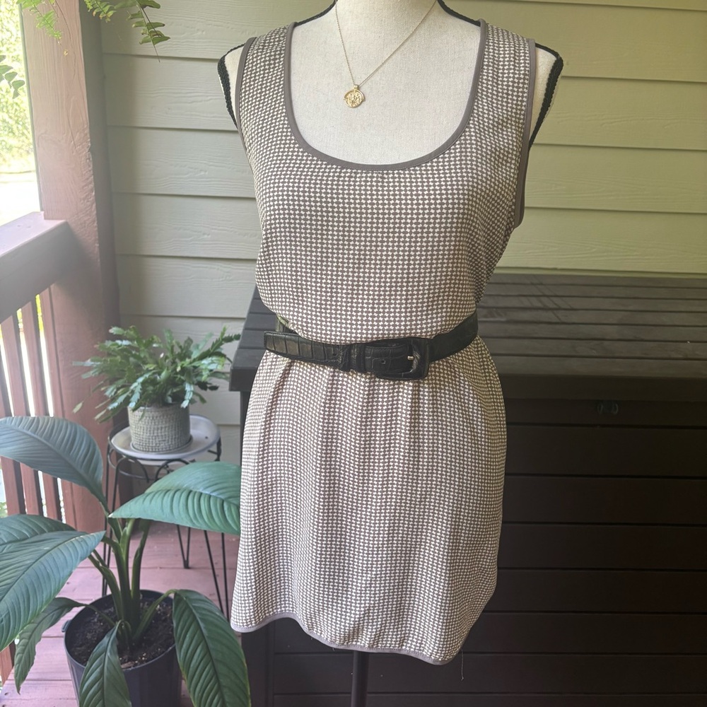Loft Women's Gray & White Check Patterned Sleeveless Tunic Top | Large